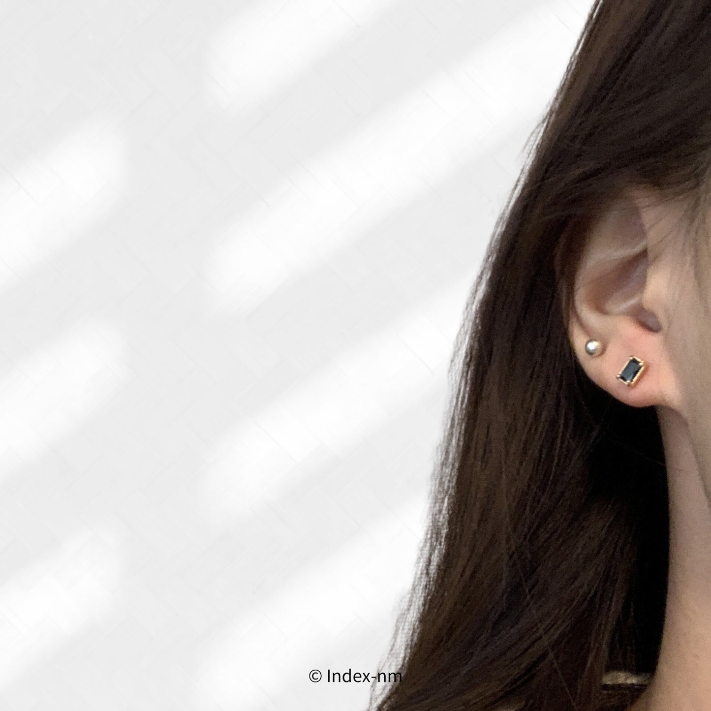 Simple Black Gemstone Rectangle Stud Earrings