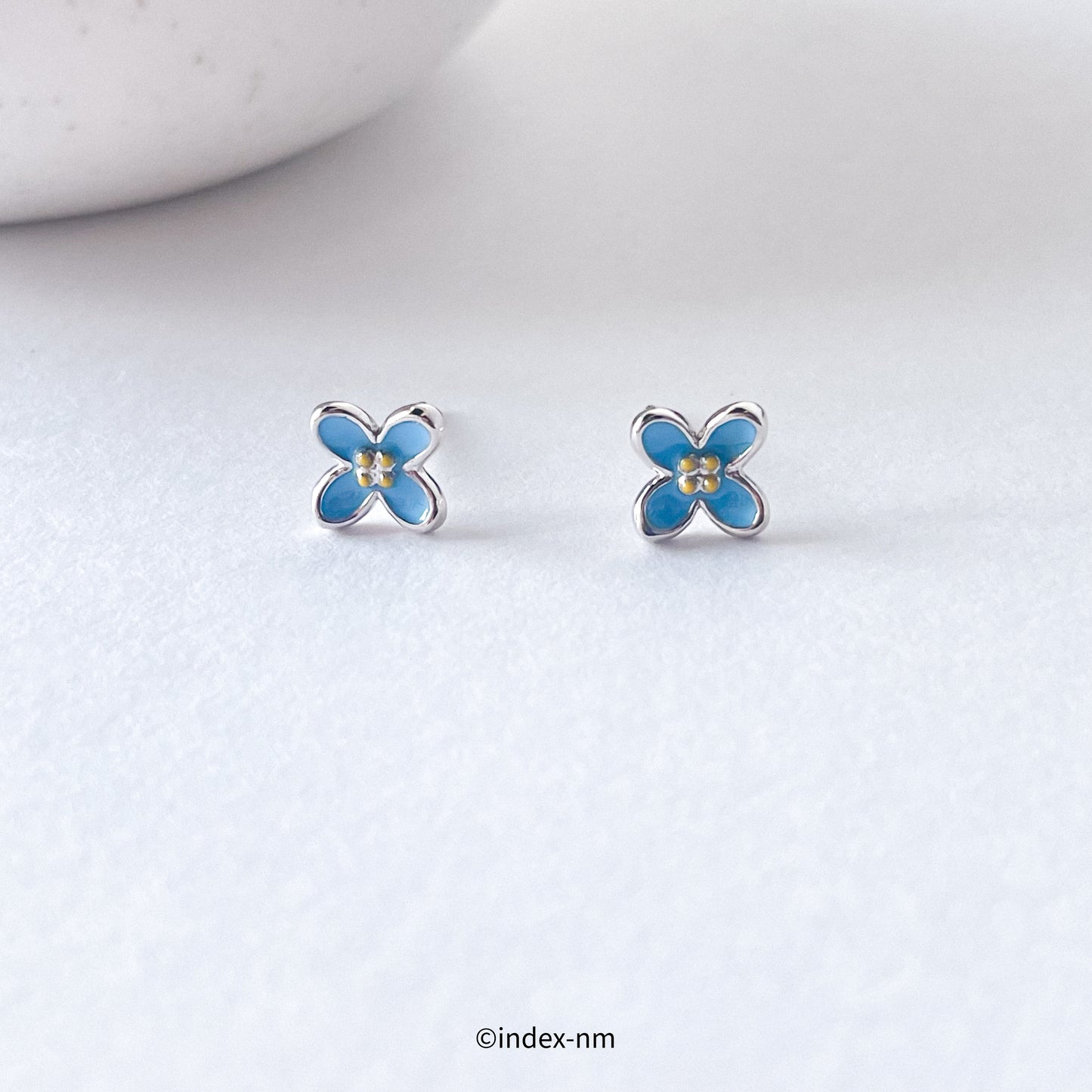 Story | Chamomile Studs