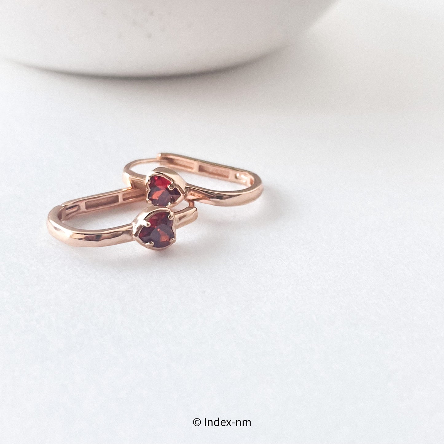 Rosy Love | Heart Hoops