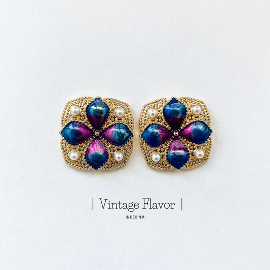 Mystery | Fancy Square Studs