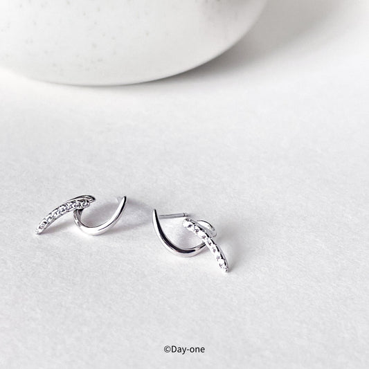 Arc | Cool Moon Studs