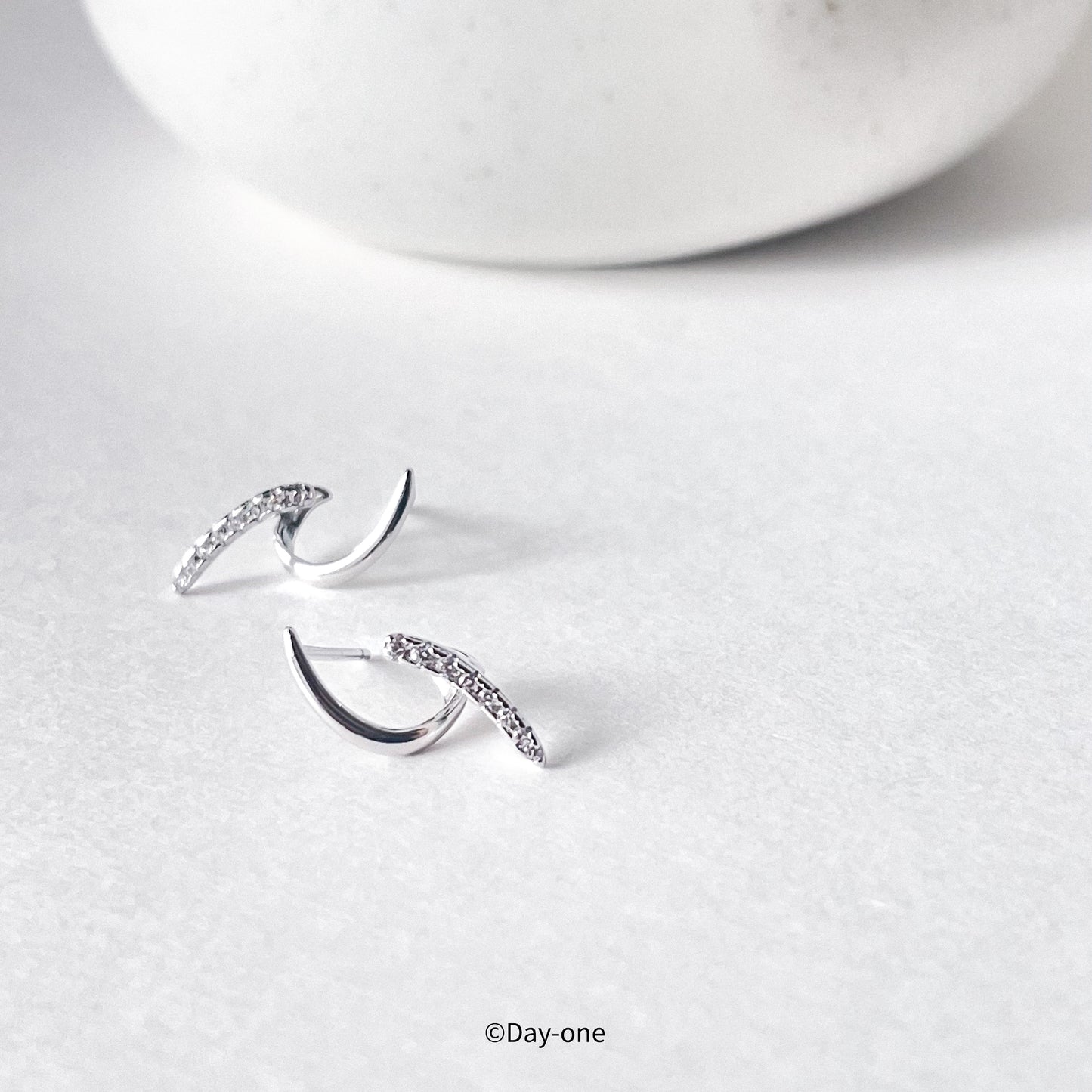 Arc | Cool Moon Studs