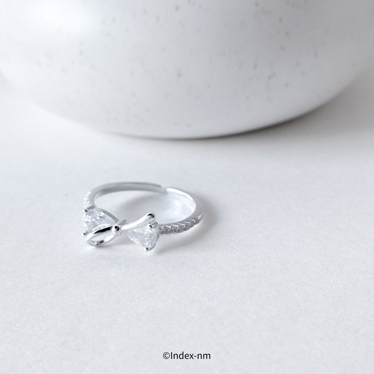 Clean | Bow Ring