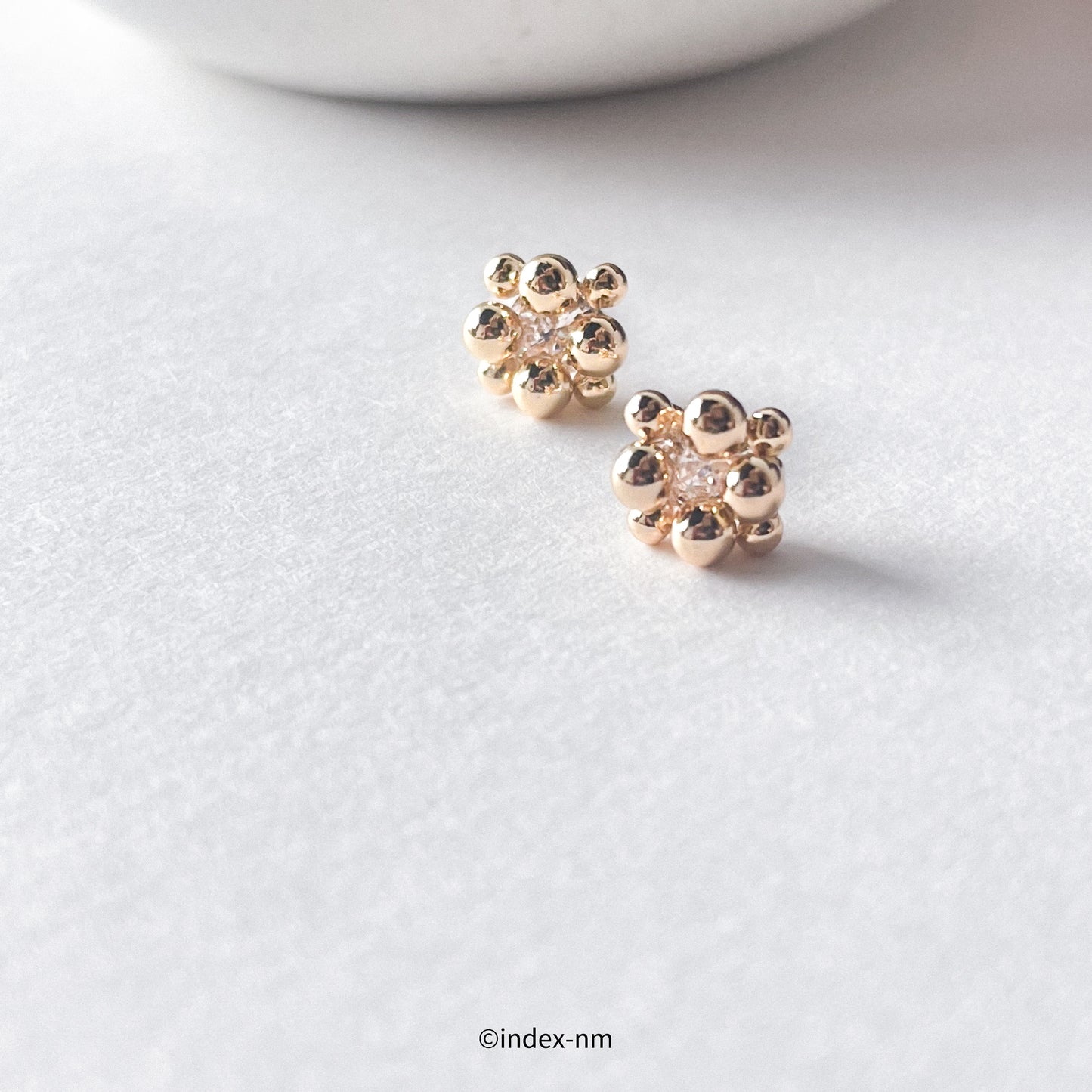 Berries | Golden Bubble Studs