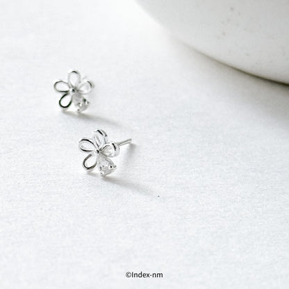 Floweret | Mini Flora Studs