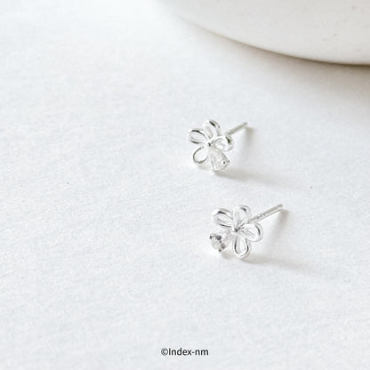 Floweret | Mini Flora Studs