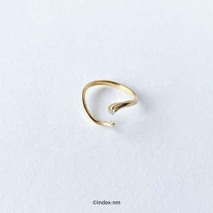 Winding | Gold Twist ring