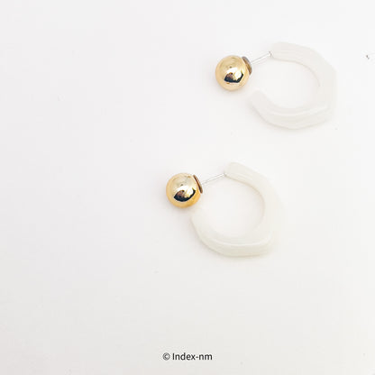 白色樹脂銀針耳環