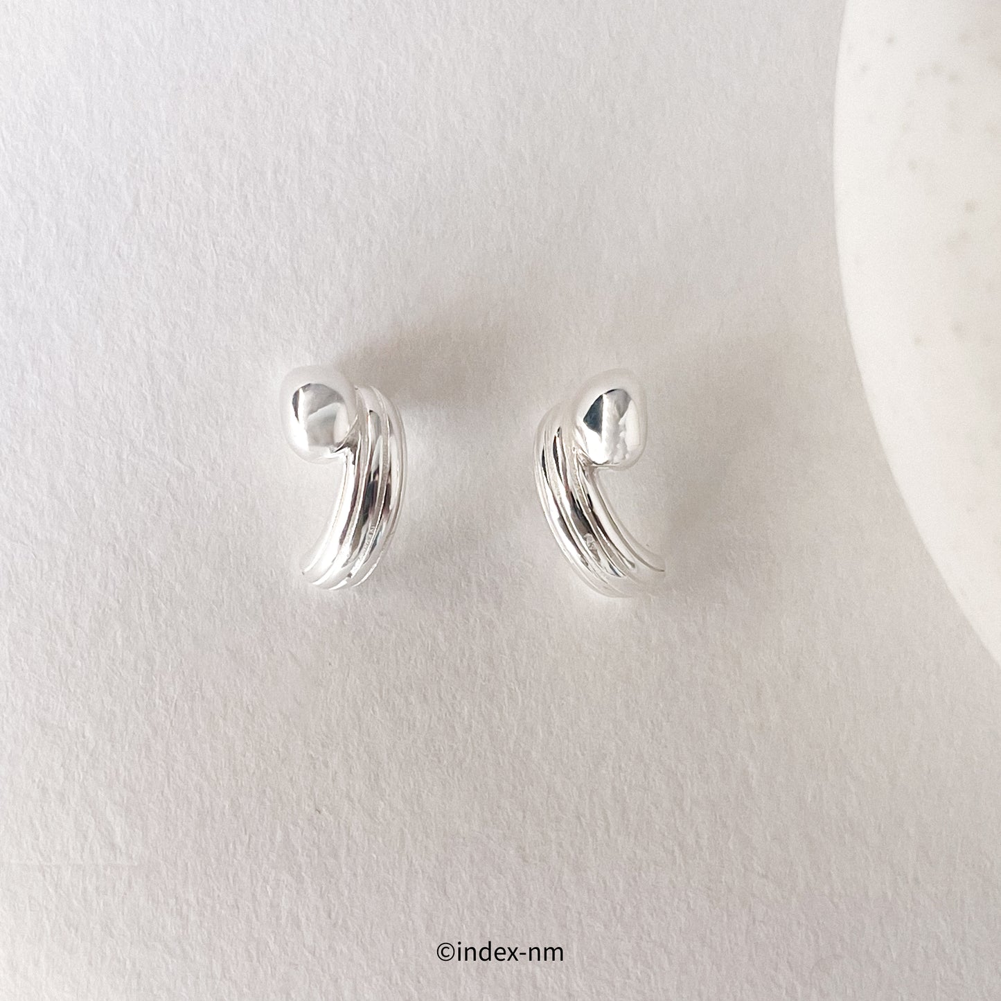 Liquid | Pure Lines Studs