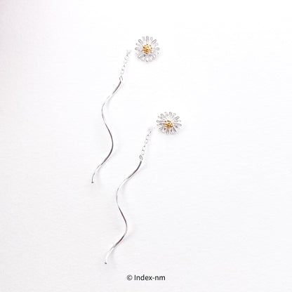 Summer White Flower Threader Earrings