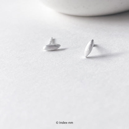 Simply | Tiny Rice Studs