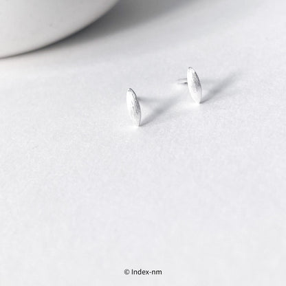 Simply | Tiny Rice Studs