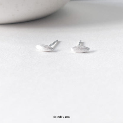 Simply | Tiny Rice Studs