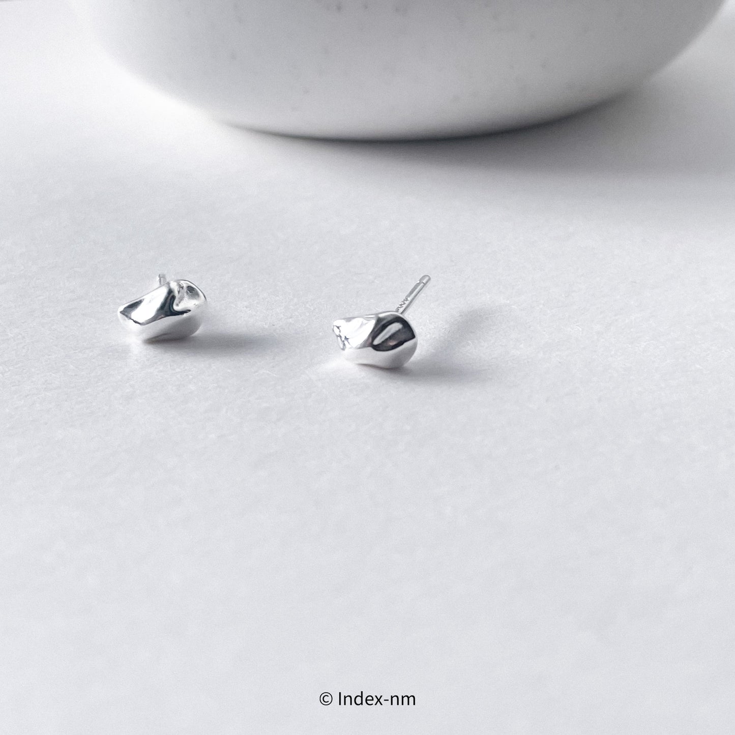 Uneven | Wave Studs