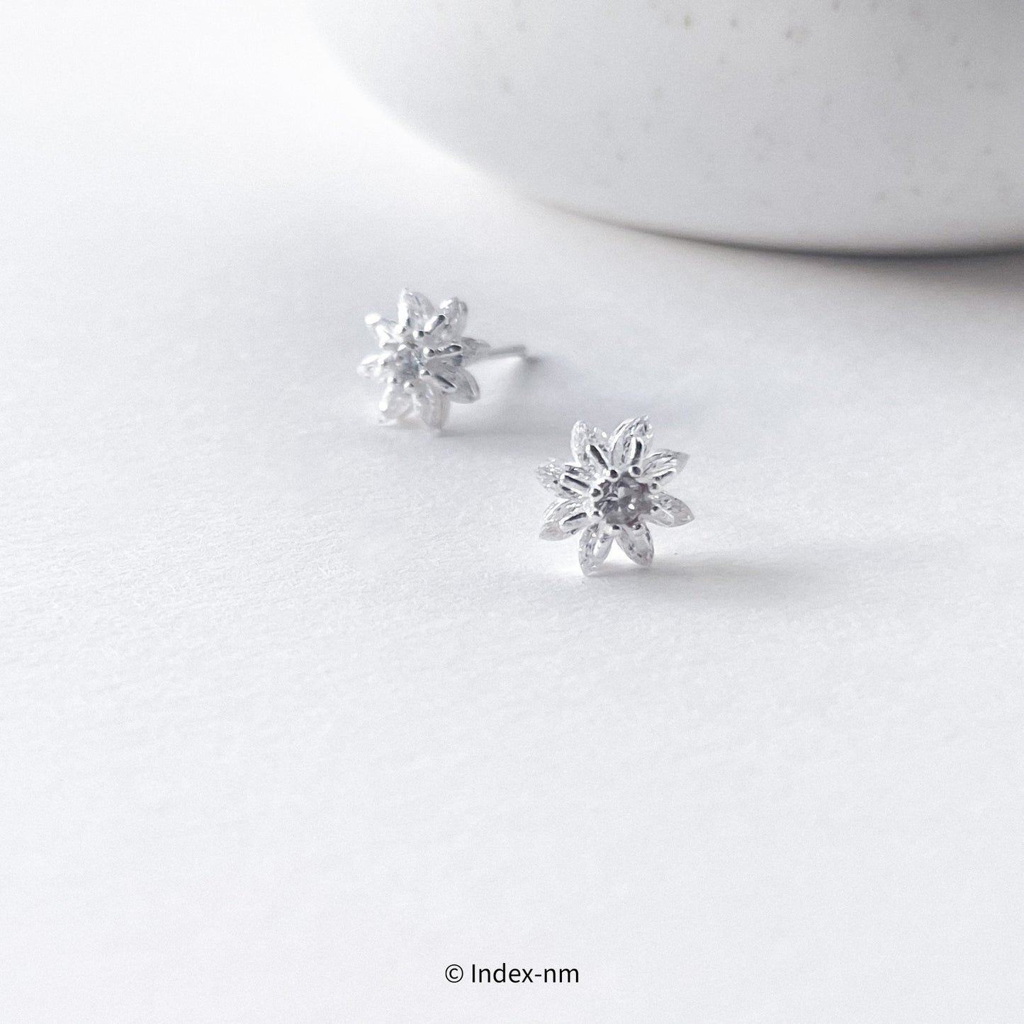 Flourish | Daisy Studs