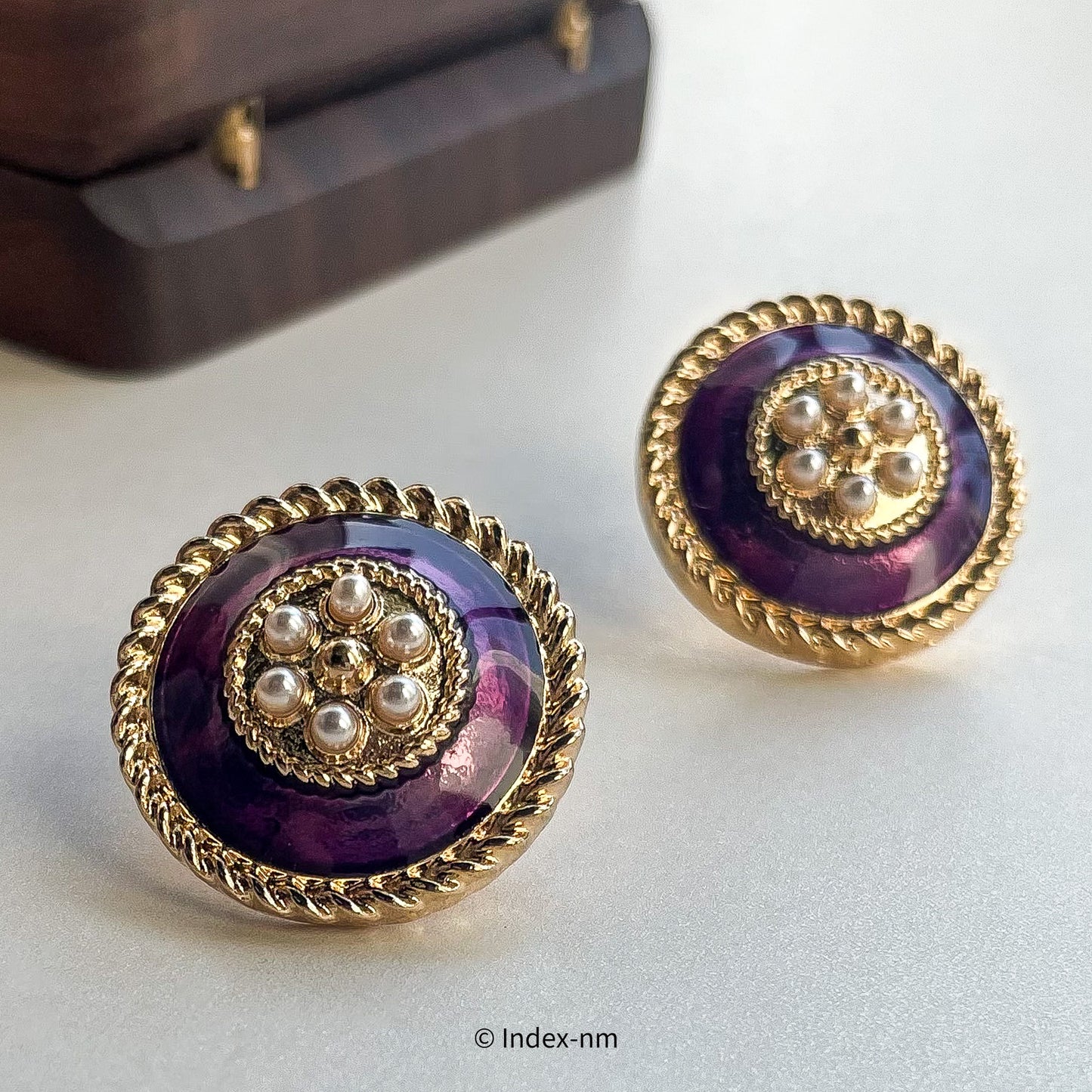 Nobility | Palace Round Pearl Studs