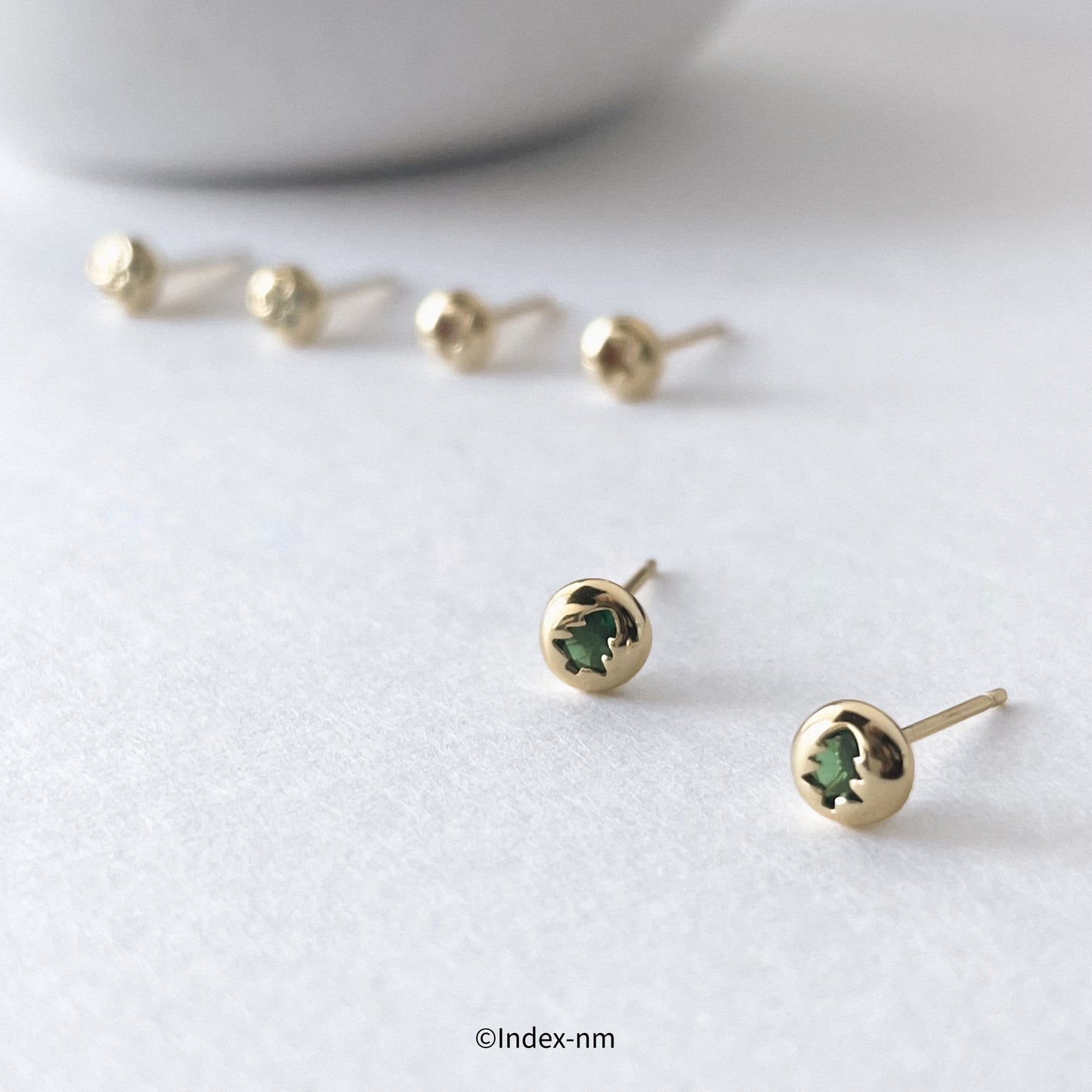 Xmas Eve - Tree | Mini Christmas Tiny Studs