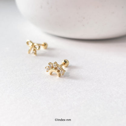 Match | Gold Asymmetrical Studs