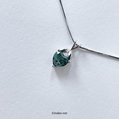 Elixir | Green Heart Necklaces