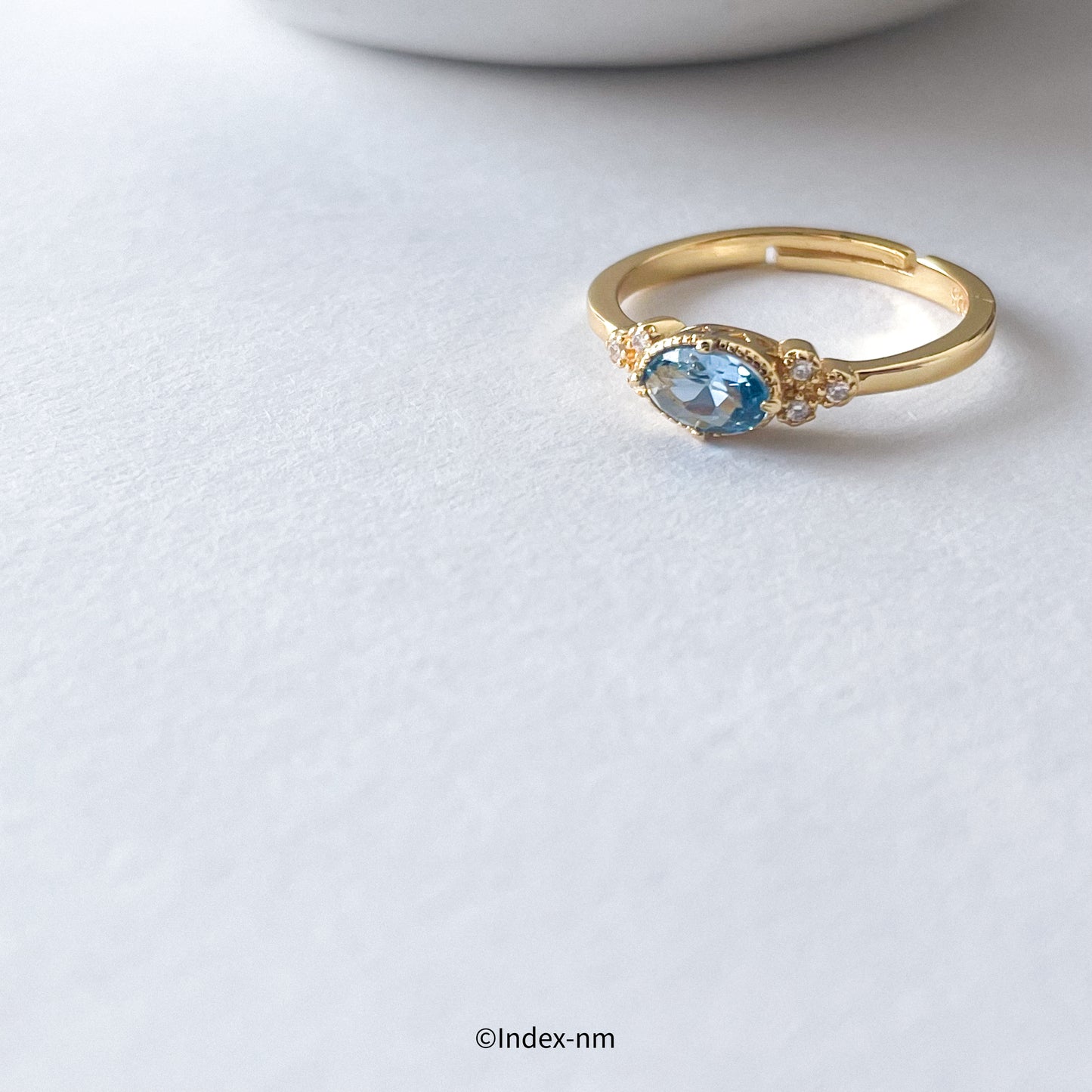 Frost | Petite Blue Ring