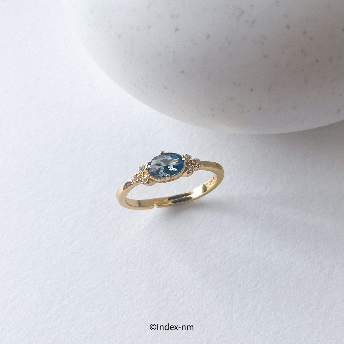 Frost | Petite Blue Ring