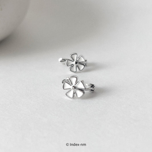 Dainty White Daisy Flower Silver Clip-On Earrings