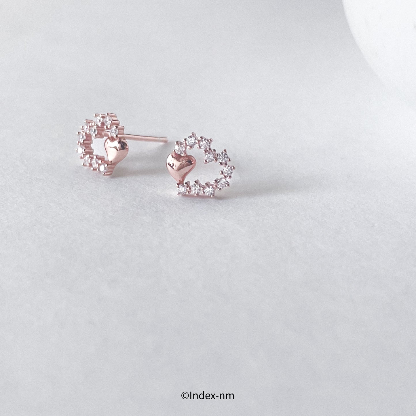 Dewdrop | Crystal Heart Frame Stud