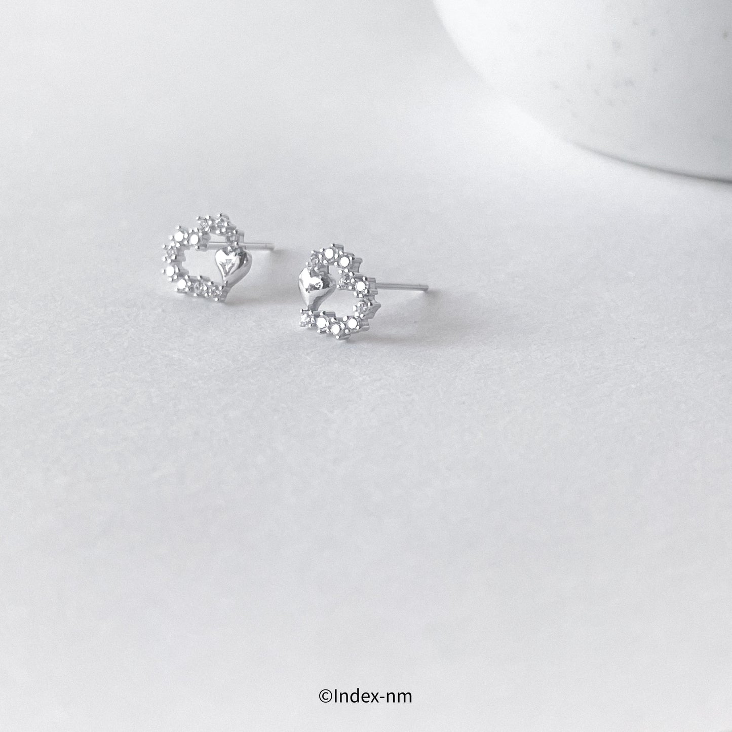 Dewdrop | Crystal Heart Frame Stud